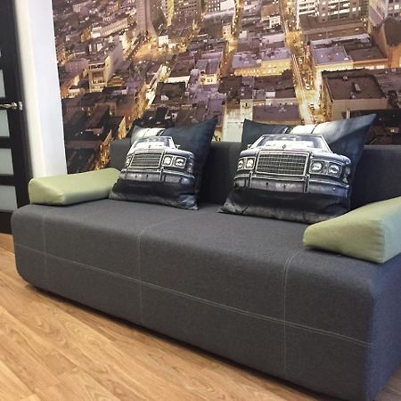 Light Apartments Chernihiv Ngoại thất bức ảnh