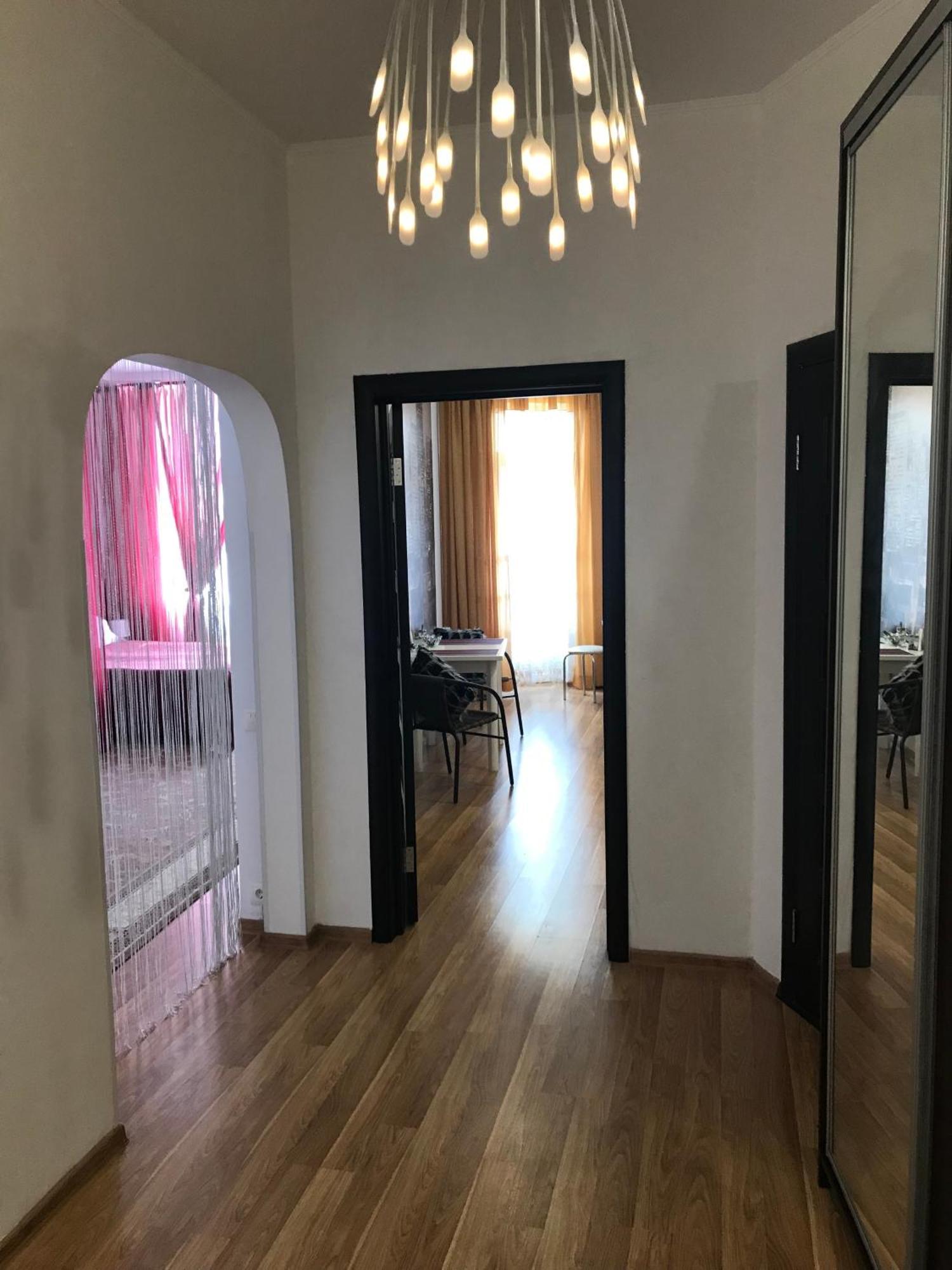 Light Apartments Chernihiv Ngoại thất bức ảnh