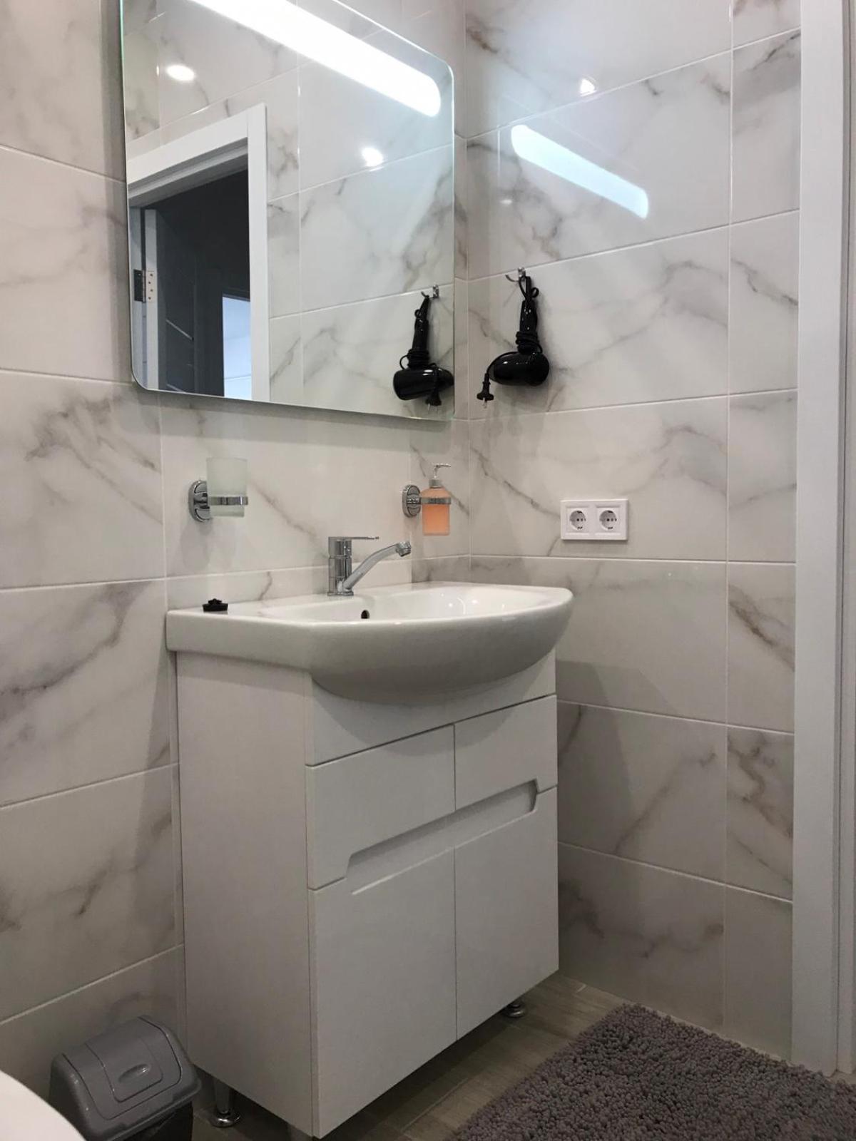 Light Apartments Chernihiv Ngoại thất bức ảnh