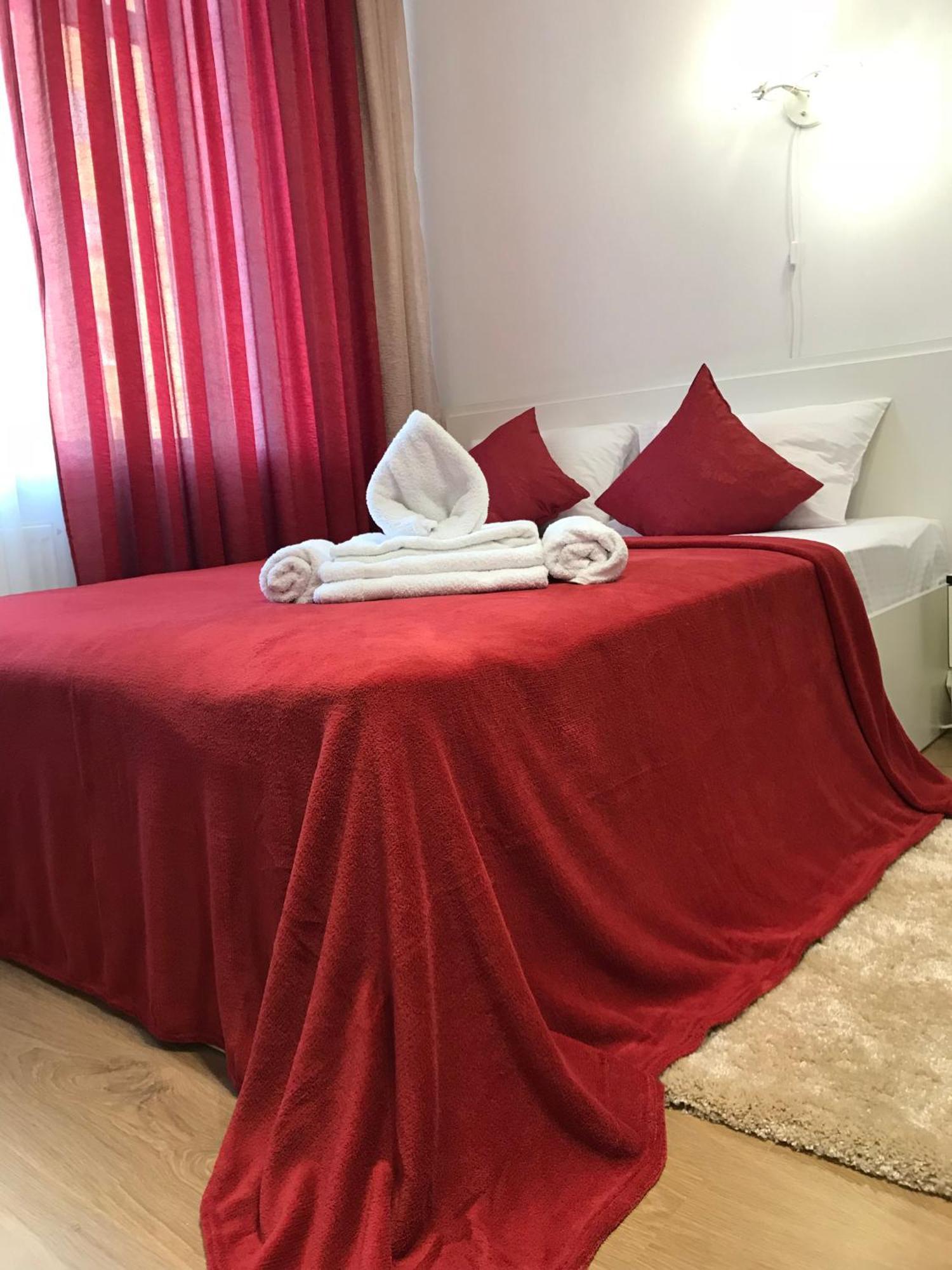Light Apartments Chernihiv Phòng bức ảnh